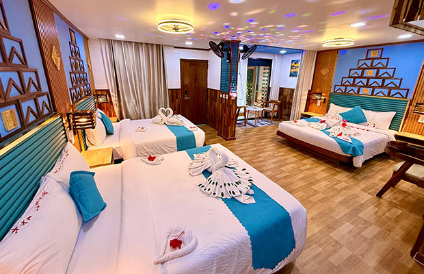 Family Room with Sea View